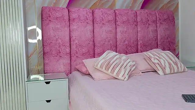 kendal rossi online show from 03/28/26, 12:16