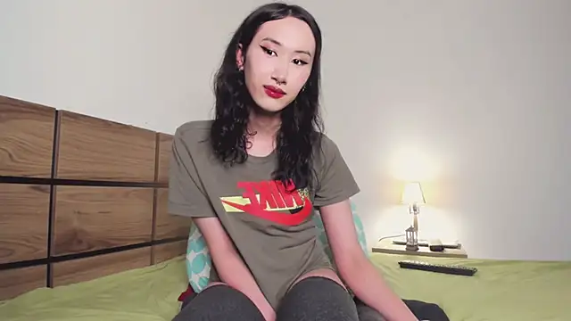 asian kiya online show from 12/13/24, 04:16