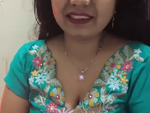 Gulaboo bhabi online show from 01/20/25, 11:21