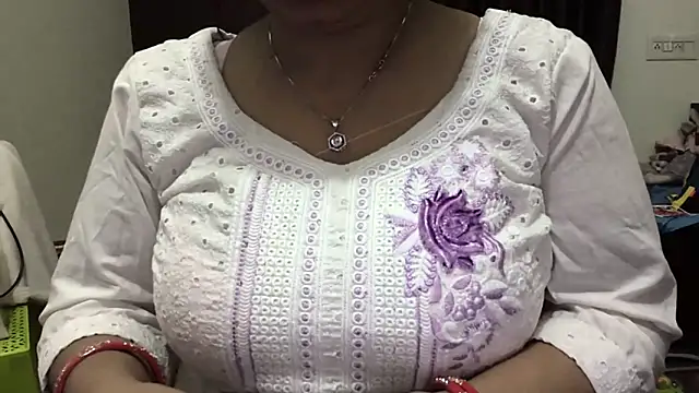 Gulaboo bhabi online show from 02/03/25, 04:10