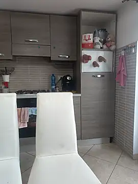 carolyne2023 online show from 04/20/26, 07:22