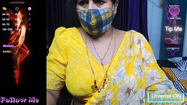 Snapshot of Rani_Darling_99 chatting on 05/14/26, 04:47 Rani Darling 99 online show from 05/14/26, 04:47