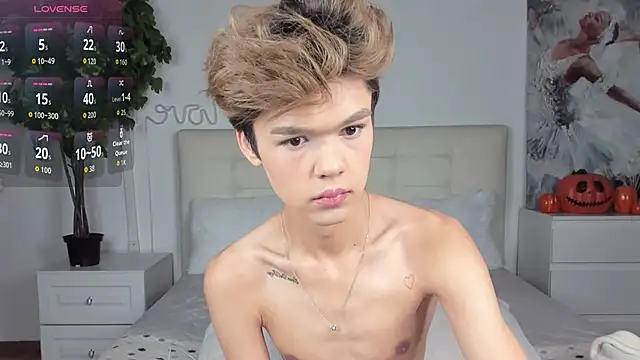 Felix Rey online show from 11/07/25, 03:45