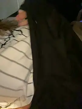 Snapshot of Sweet___Emily chatting on 12/06/24, 05:33 Sweet   Emily online show from 12/06/24, 05:33