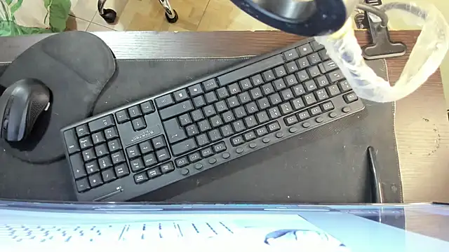 Amy Walker online show from 04/16/26, 06:19