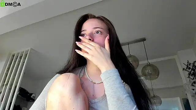 Snapshot of IreneVON chatting on 05/04/26, 03:35 IreneVON online show from 05/04/26, 03:35