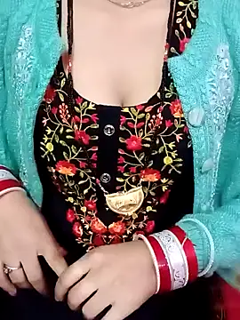 Snapshot of Slim_bhabhi chatting on 01/04/25, 07:55 Slim bhabhi online show from 01/04/25, 07:55