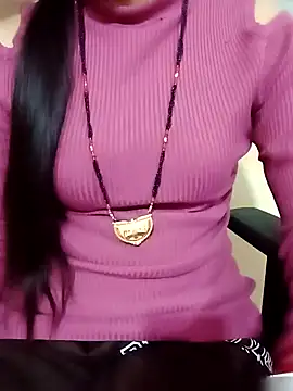 Snapshot of Slim_bhabhi chatting on 01/13/25, 05:44 Slim bhabhi online show from 01/13/25, 05:44