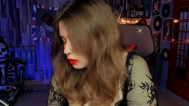 FioraMarmoris online show from 10/30/25, 01:12