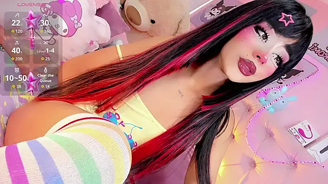 Snapshot of Cute_Roxxy chatting on 05/28/26, 06:38 Cute Roxxy online show from 05/28/26, 06:38