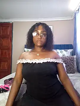 Queen-Chocolate online show from 01/30/25, 09:47