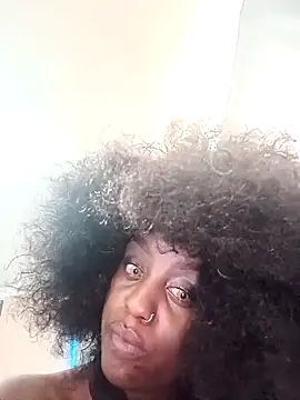 Queen-Chocolate online show from 04/11/26, 08:40