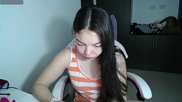 venelope1 online show from 05/13/26, 03:04