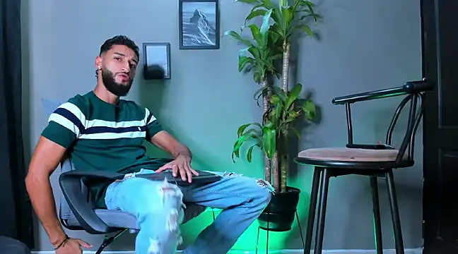 Damian 022 online show from 01/10/25, 04:51