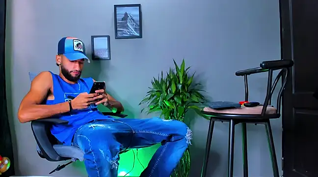 Damian 022 online show from 03/12/25, 05:17