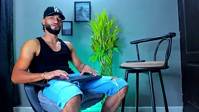 Damian 022 online show from 02/07/26, 02:21