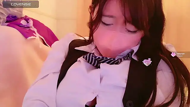 maii- online show from 03/05/25, 06:34