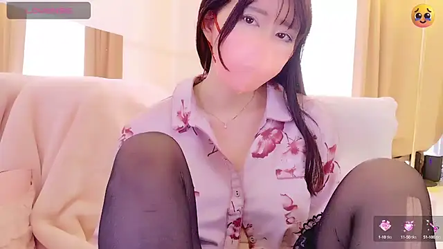 maii- online show from 03/21/25, 11:56