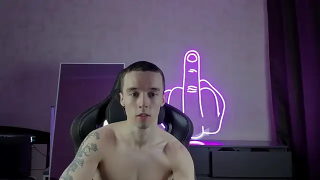 Snapshot of MasonWarholl chatting on 01/10/25, 07:35 MasonWarholl online show from 01/10/25, 07:35