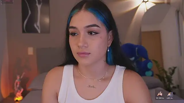 AnnyHizzle online show from 12/21/25, 10:28