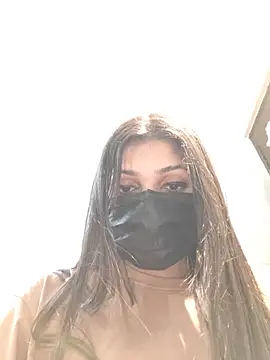 Snapshot of Sonam-378 chatting on 02/15/25, 12:04 Sonam-378 online show from 02/15/25, 12:04