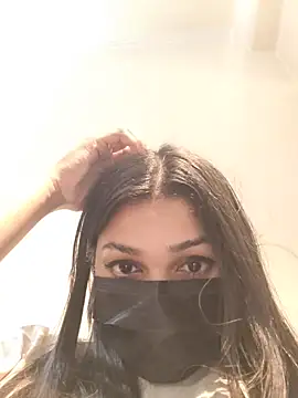 Snapshot of Sonam-378 chatting on 02/24/25, 05:31 Sonam-378 online show from 02/24/25, 05:31