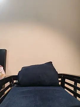 Snapshot of Sonam-378 chatting on 03/22/25, 05:52 Sonam-378 online show from 03/22/25, 05:52