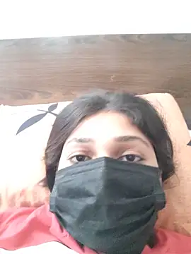 Snapshot of Sonam-378 chatting on 09/23/25, 07:44 Sonam-378 online show from 09/23/25, 07:44