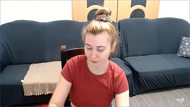 VioletaFlower7 online show from 01/12/25, 10:34