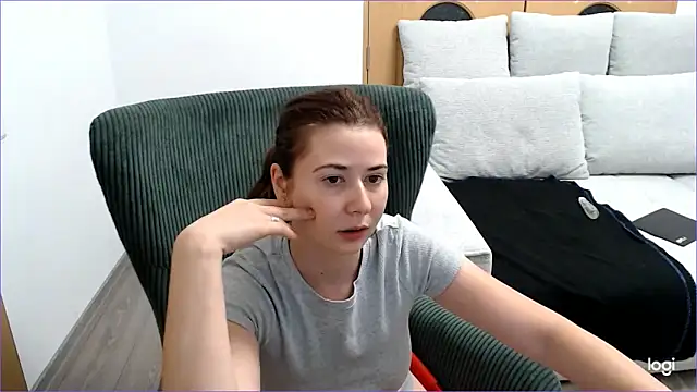 VioletaFlower7 online show from 09/14/25, 08:08