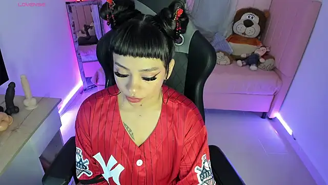 zoesullivan online show from 02/21/25, 09:56