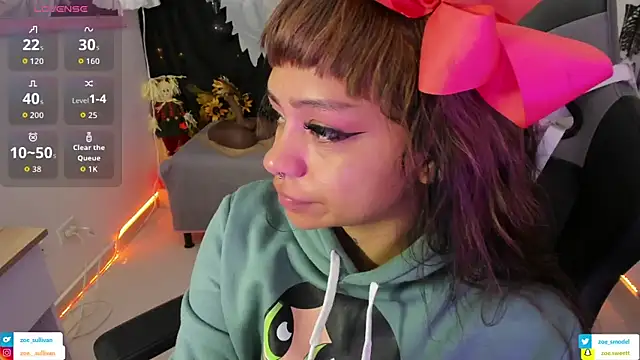 zoesullivan online show from 10/26/25, 09:37