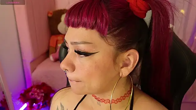 zoesullivan online show from 04/17/26, 09:56