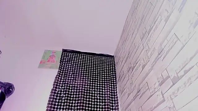 MiaKirshner online show from 02/25/25, 01:17