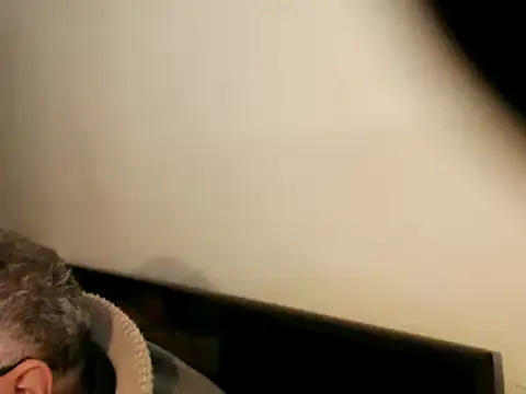 100Tauros online show from 03/22/25, 01:41