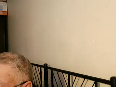 100Tauros online show from 09/29/25, 09:03