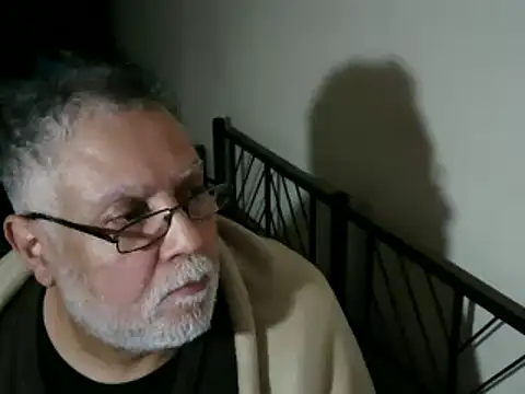 100Tauros online show from 11/25/25, 04:51