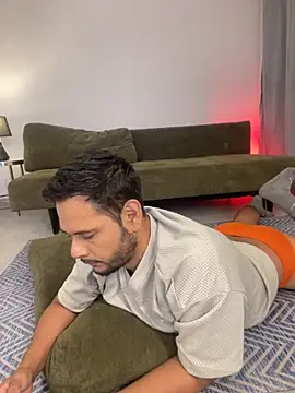 Snapshot of Nate_Ocean chatting on 11/22/25, 04:22 Nate Ocean online show from 11/22/25, 04:22