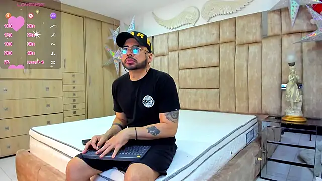 petterwilly1 online show from 11/18/25, 11:15