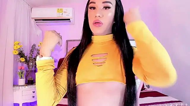 ShantalGirs online show from 02/13/25, 11:04