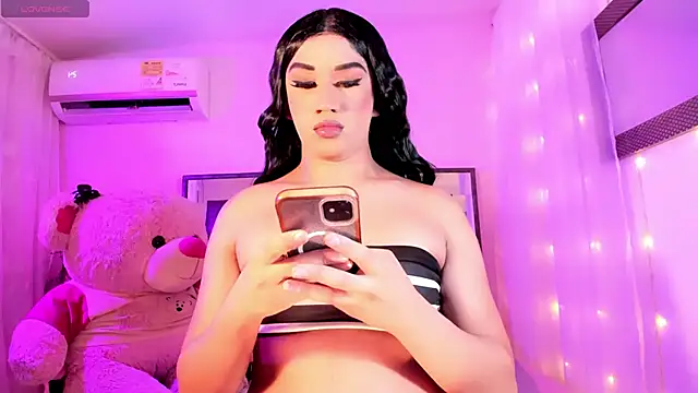 ShantalGirs online show from 10/10/25, 04:44