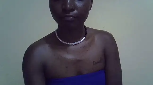 petite 12 online show from 03/02/25, 09:22