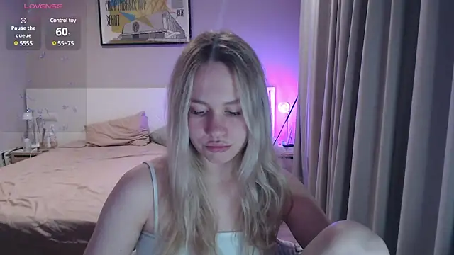 annabel8 online show from 12/06/24, 07:45