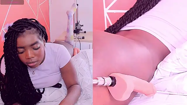 zoeethompson cm online show from 03/19/25, 05:28