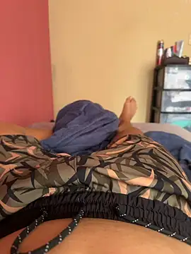 Entraymira online show from 01/17/26, 04:43