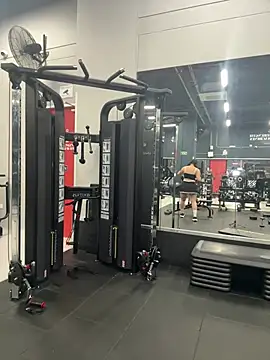 zui lu online show from 02/28/25, 05:15