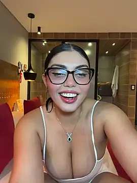 zui lu online show from 02/23/26, 01:36