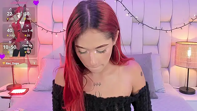 SkinnyFoxy online show from 11/29/25, 07:50