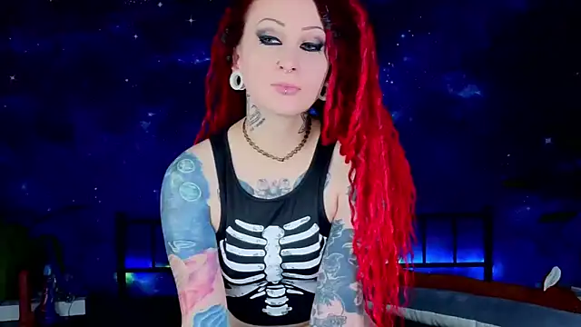 MartthaKatze online show from 11/26/25, 03:57