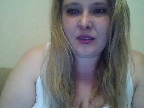 ParisMimi online show from 04/11/26, 09:08